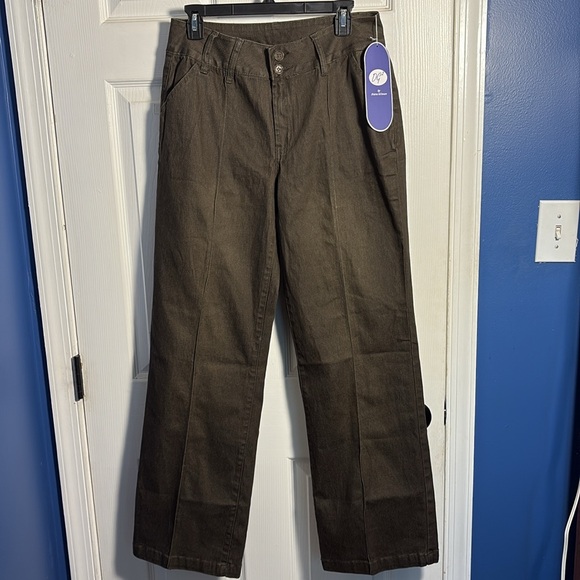 DG2 by Diane Gilman Pants - DG2 by Diane Gilman Brown Classic Style Pant Size 12 NWT